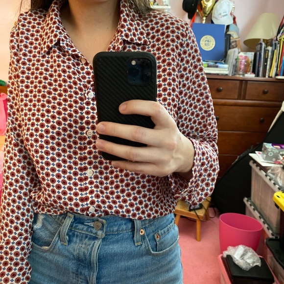 Funky button up - Picture 2 of 3